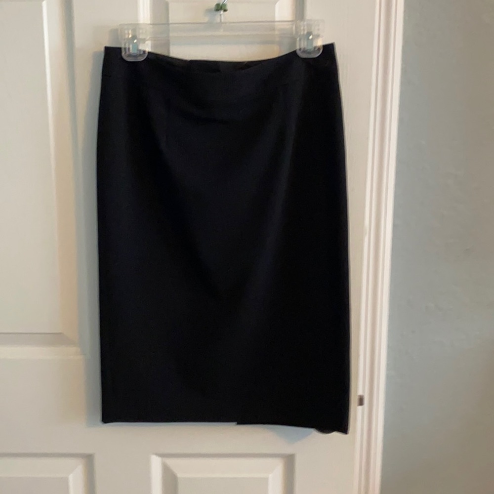 Alvin Valley Gorgeous black pencil skirt